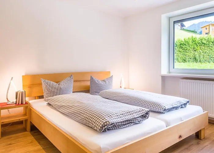 Haus Tramontana Apartment *