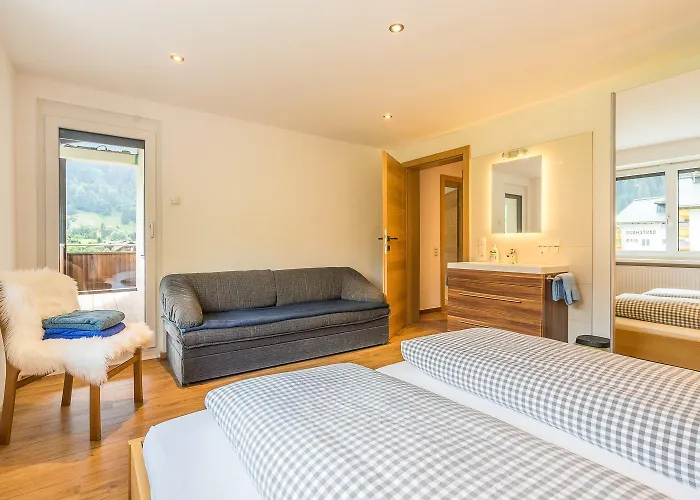 Haus Tramontana Apartment *